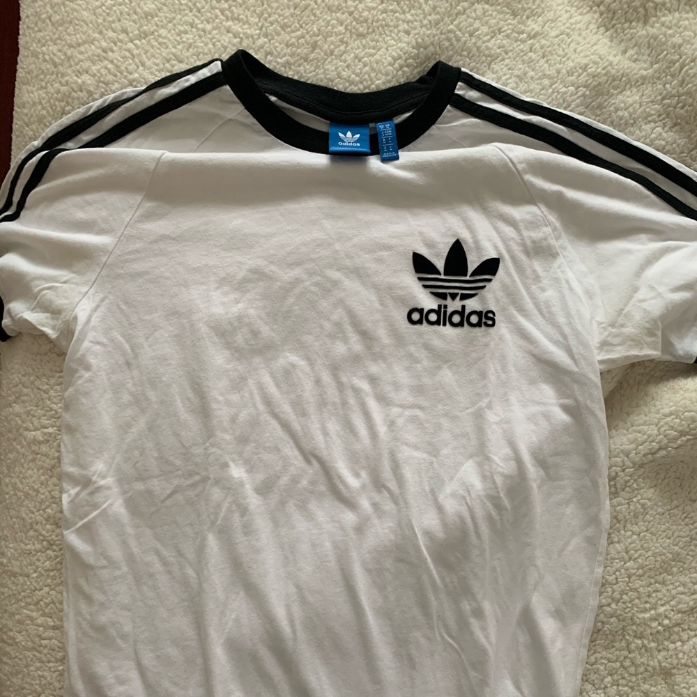 Adidas T-shirt